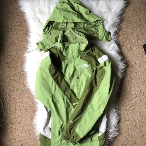 The North Face| waterproof winter coat M - Picture 3 of 8